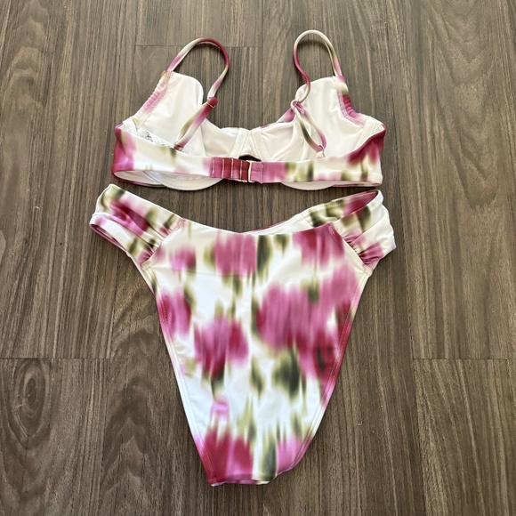 Abercrombie Ruched Underwire Matching Bikini Top and Bottoms Pink Green XS - Picture 3 of 7